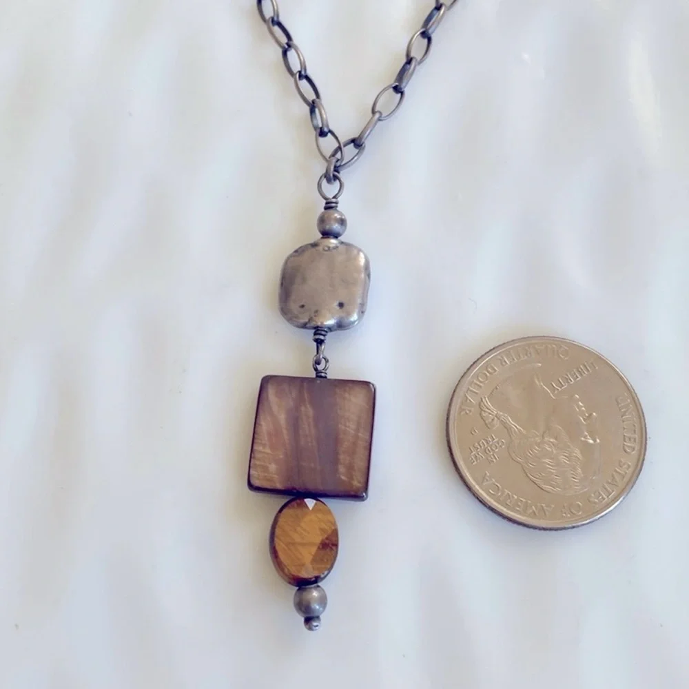 Silpada Mother of Pearl, Tigers Eye and Oxidized silver Necklace N1336 - Picture 5 of 6